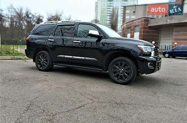 Внедорожник / Кроссовер Toyota Sequoia 2018 в Одессе