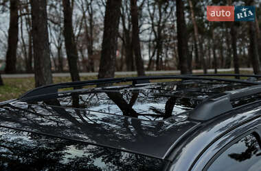 Внедорожник / Кроссовер Toyota Sequoia 2016 в Черкассах