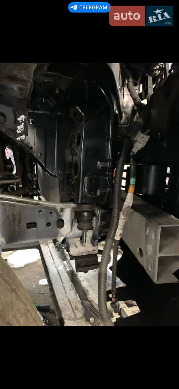 Внедорожник / Кроссовер Toyota Sequoia 2016 в Черкассах