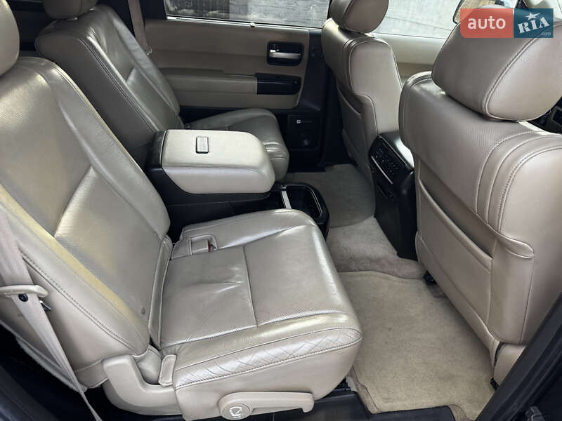 Внедорожник / Кроссовер Toyota Sequoia 2008 в Черновцах фото 7 Внедорожник / Кроссовер Toyota Sequoia 2008 в Черновцах