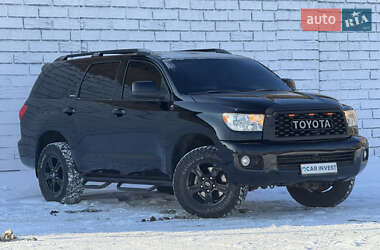 Позашляховик / Кросовер Toyota Sequoia 2013 в Києві