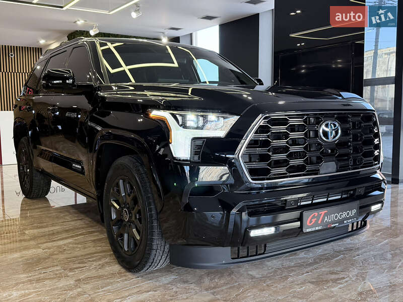 Внедорожник / Кроссовер Toyota Sequoia 2024 в Киеве