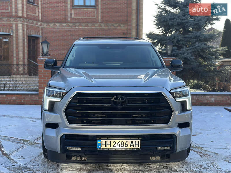 Внедорожник / Кроссовер Toyota Sequoia 2024 в Одессе