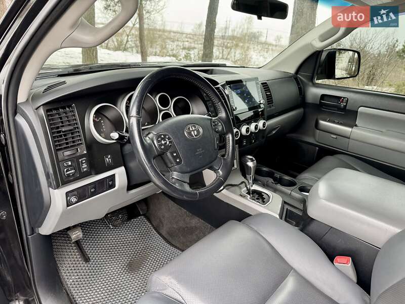 Внедорожник / Кроссовер Toyota Sequoia 2011 в Киеве фото 11 Внедорожник / Кроссовер Toyota Sequoia 2011 в Киеве