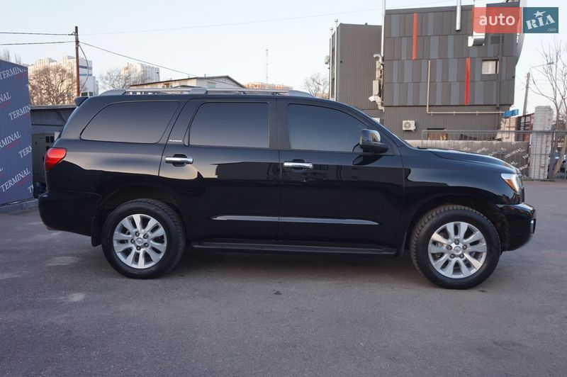 Внедорожник / Кроссовер Toyota Sequoia 2008 в Одессе