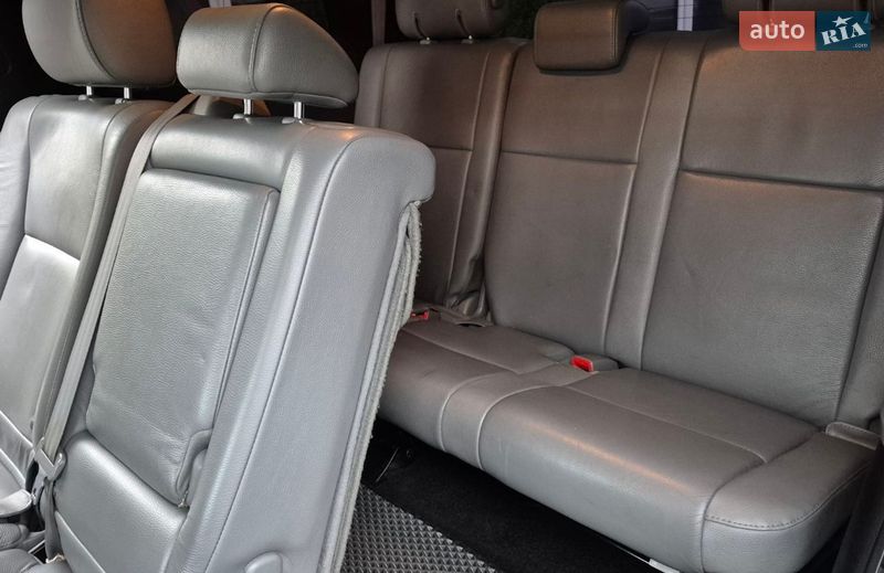 Внедорожник / Кроссовер Toyota Sequoia 2012 в Ивано-Франковске