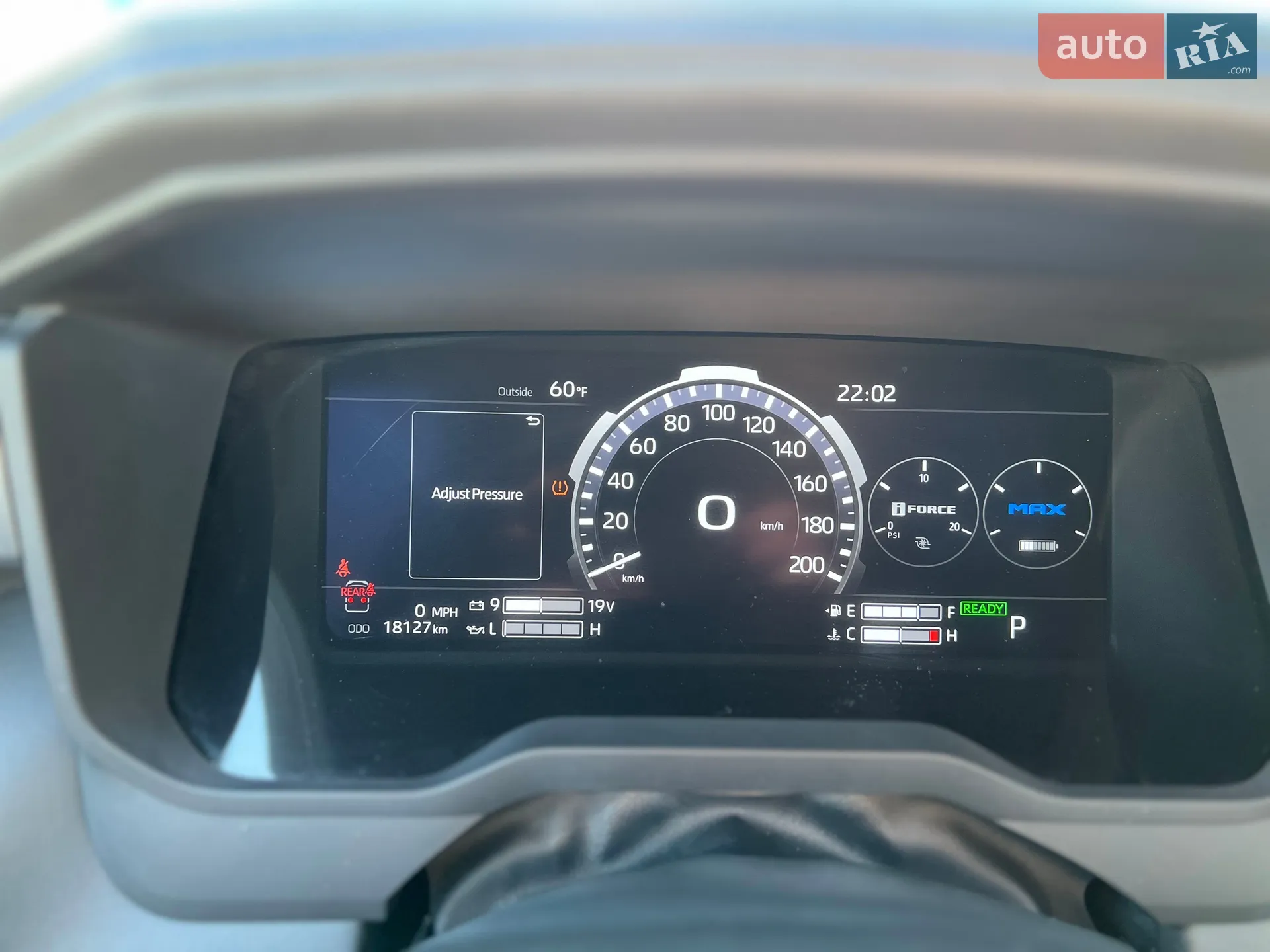 2022 Toyota Sequoia - мініатюра 16