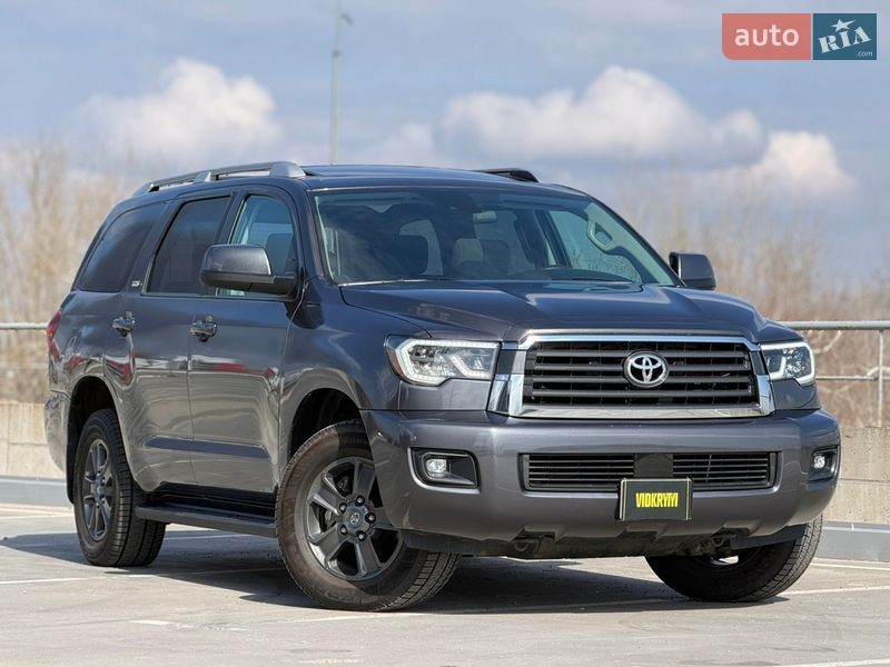 Внедорожник / Кроссовер Toyota Sequoia 2019 в Киеве