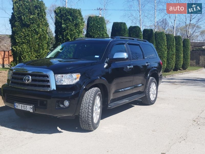 Toyota Sequoia 2012