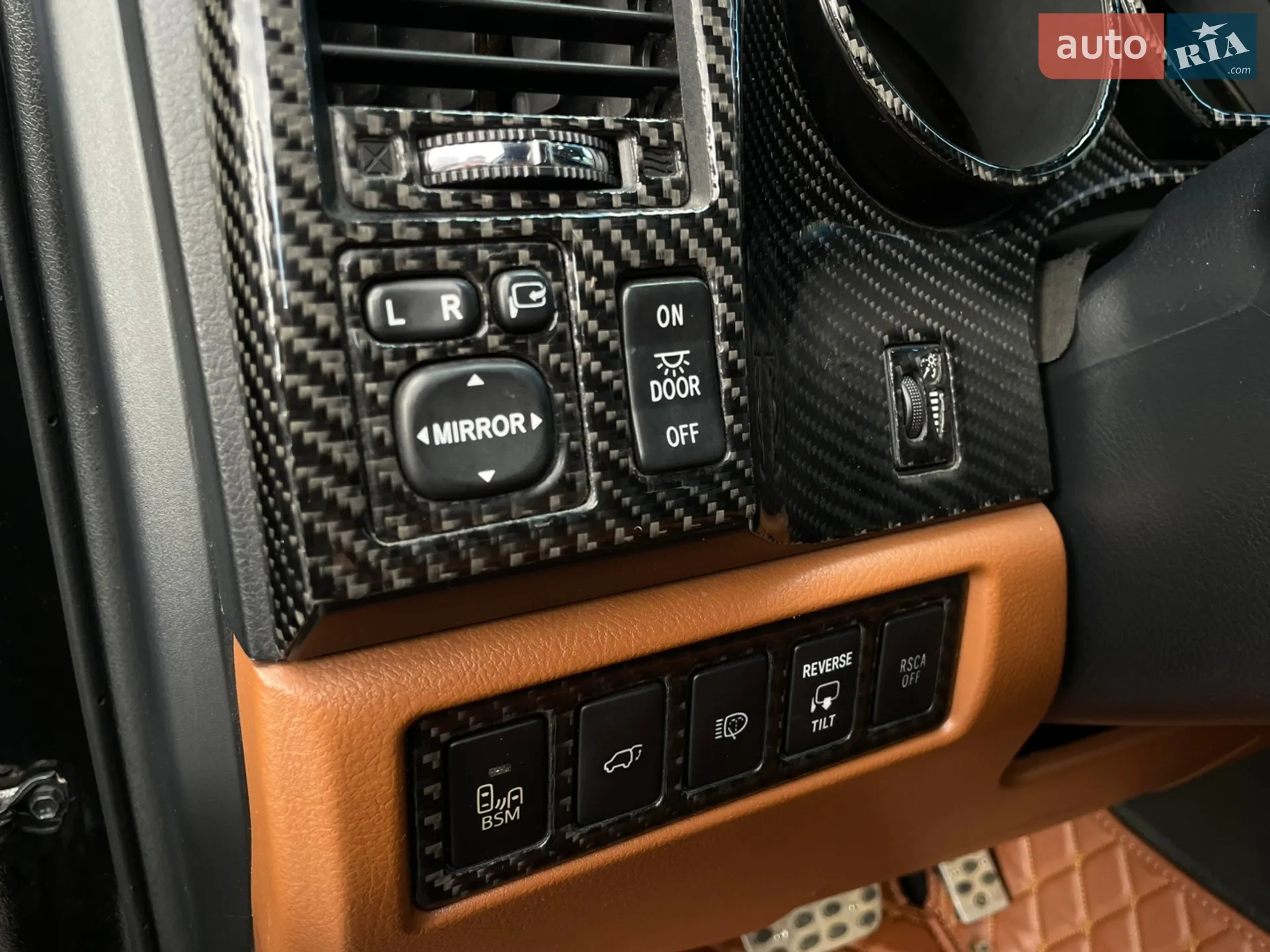 2011 Toyota Sequoia - мініатюра 22