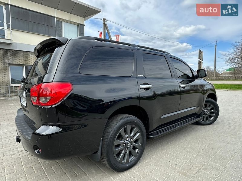 Позашляховик / Кросовер Toyota Sequoia 2008 в Харкові
