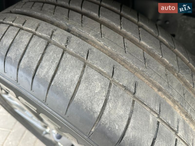 Позашляховик / Кросовер Toyota Sequoia 2008 в Харкові