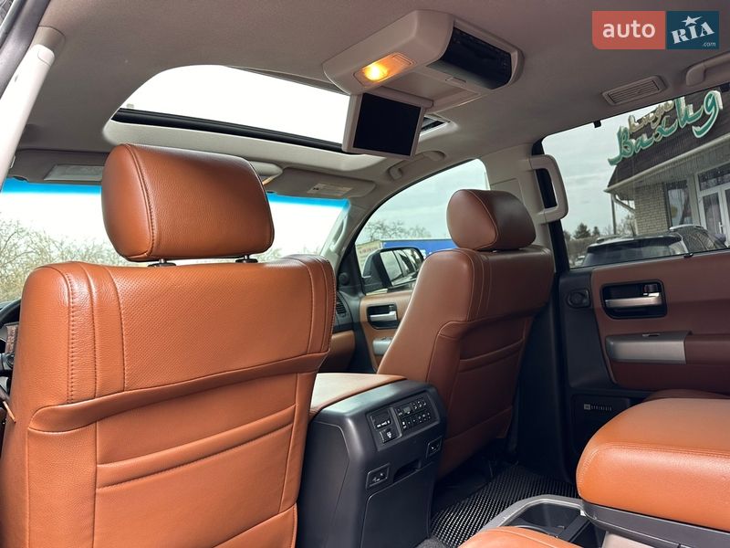 Позашляховик / Кросовер Toyota Sequoia 2008 в Харкові