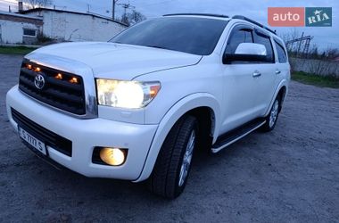 Внедорожник / Кроссовер Toyota Sequoia 2008 в Смеле