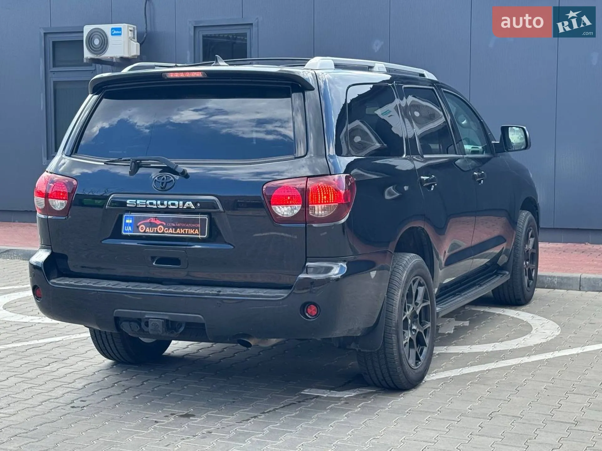 2018 Toyota Sequoia - мініатюра 14