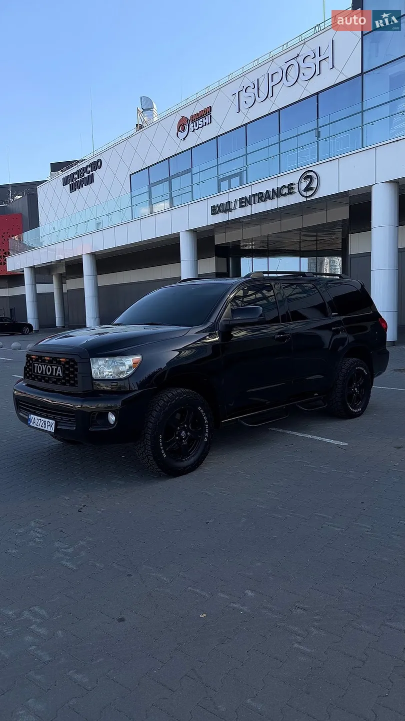 2013 Toyota Sequoia - мініатюра 2
