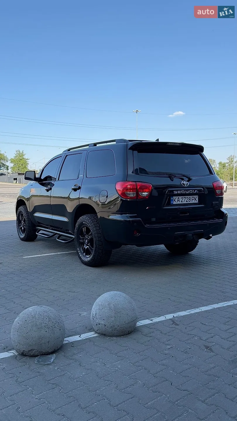 2013 Toyota Sequoia - мініатюра 8