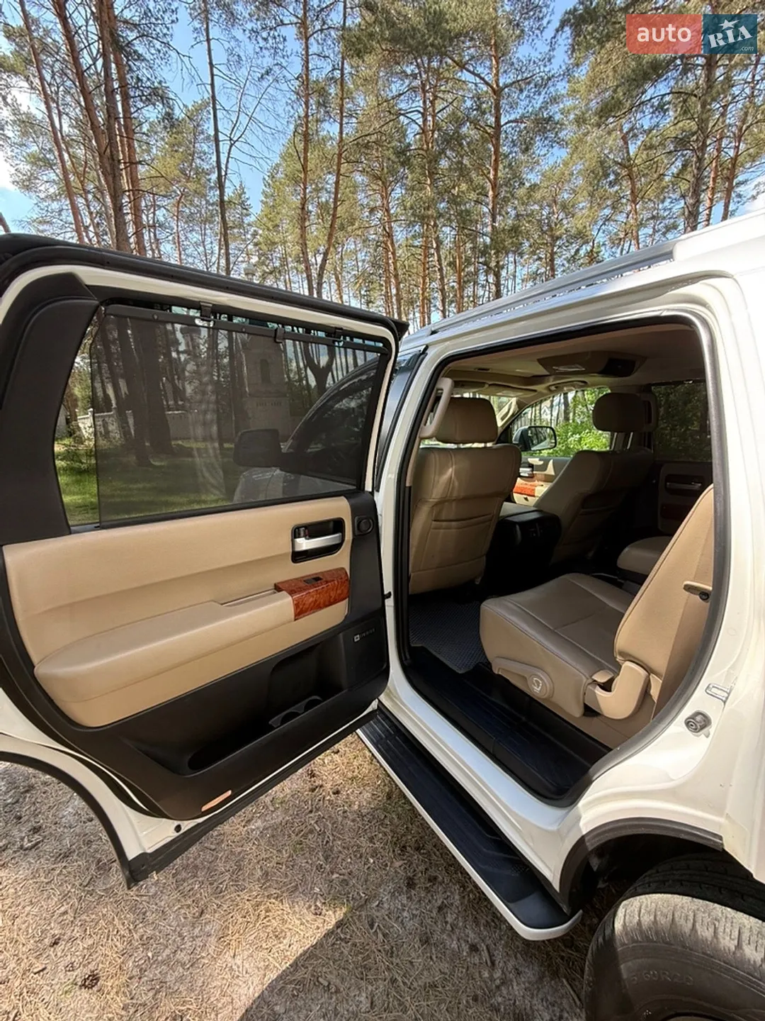 2019 Toyota Sequoia - мініатюра 13