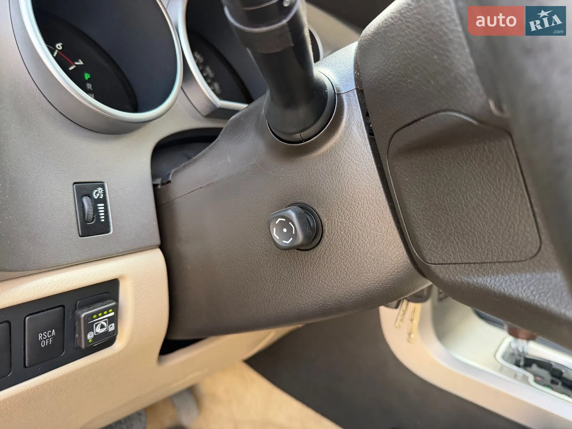 2010 Toyota Sequoia - мініатюра 33