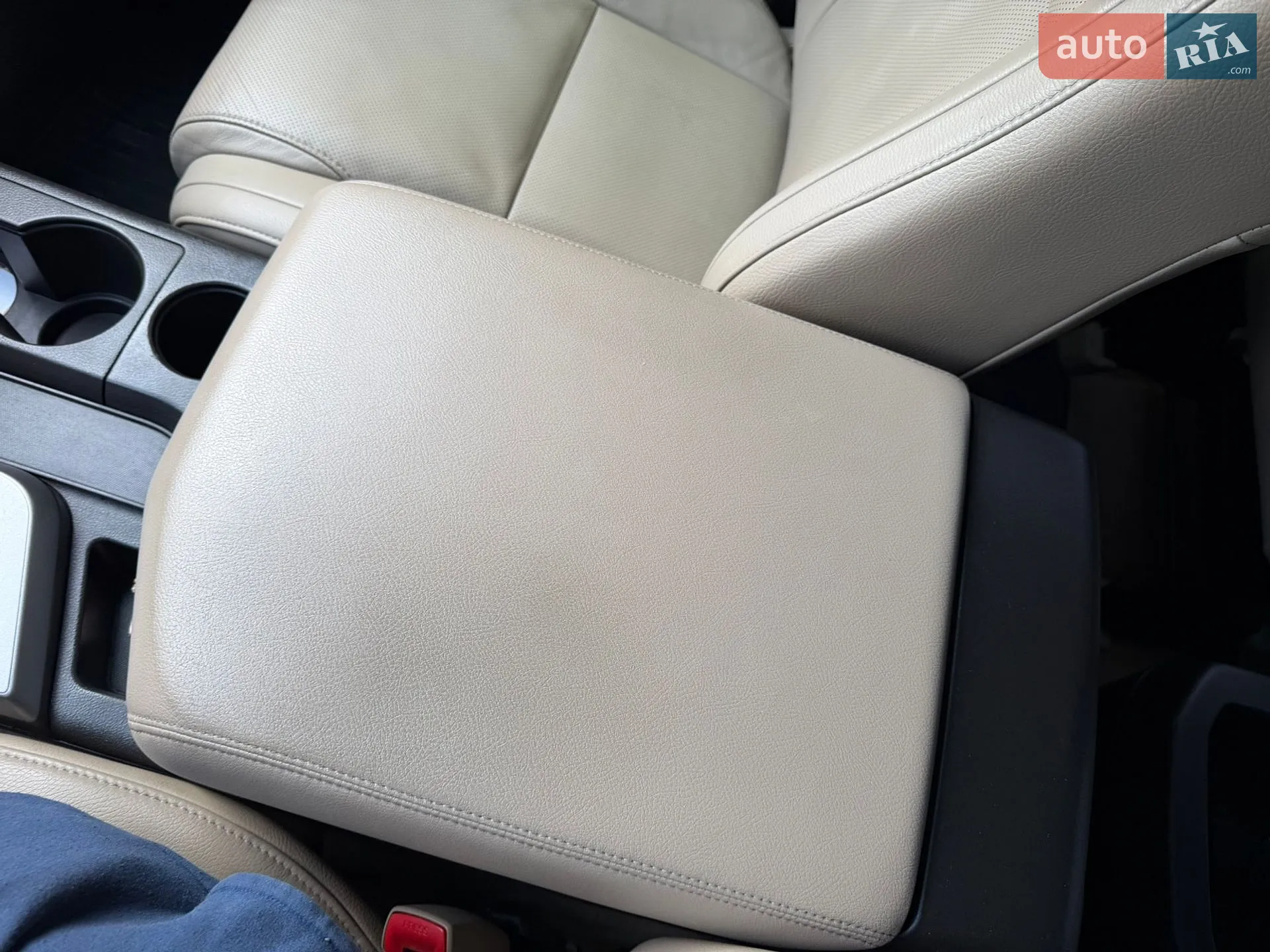 2010 Toyota Sequoia - мініатюра 47