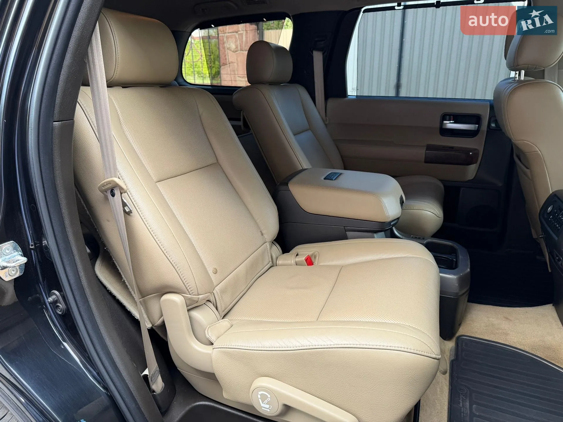 2010 Toyota Sequoia - мініатюра 73