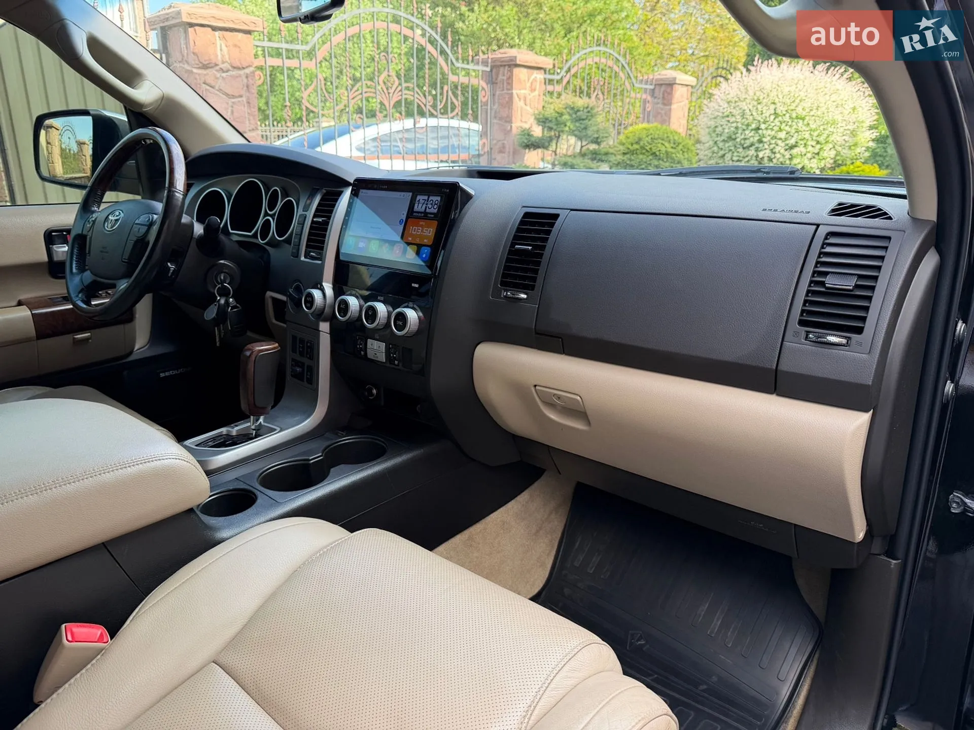 2010 Toyota Sequoia - мініатюра 85