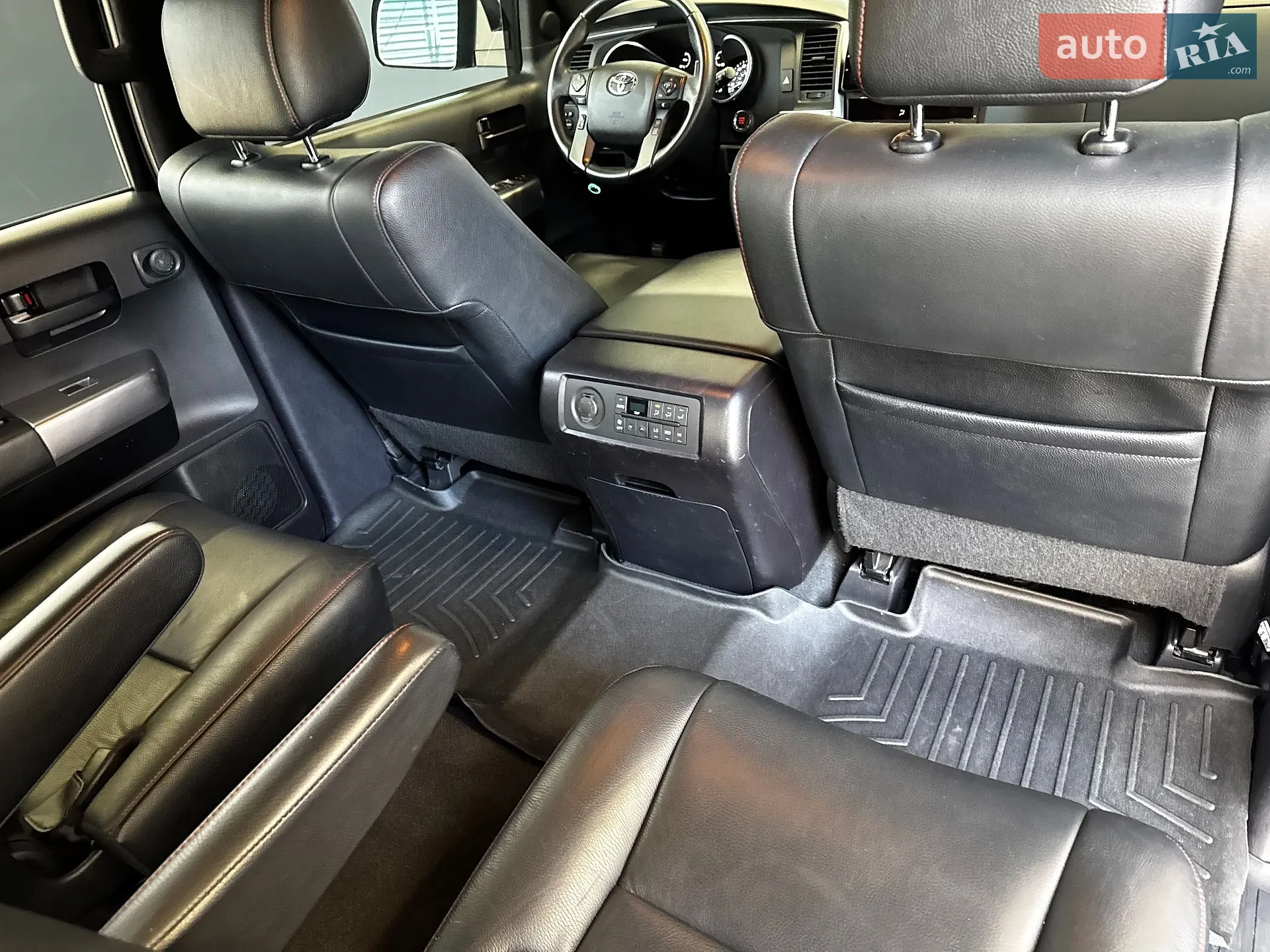 2021 Toyota Sequoia - мініатюра 30