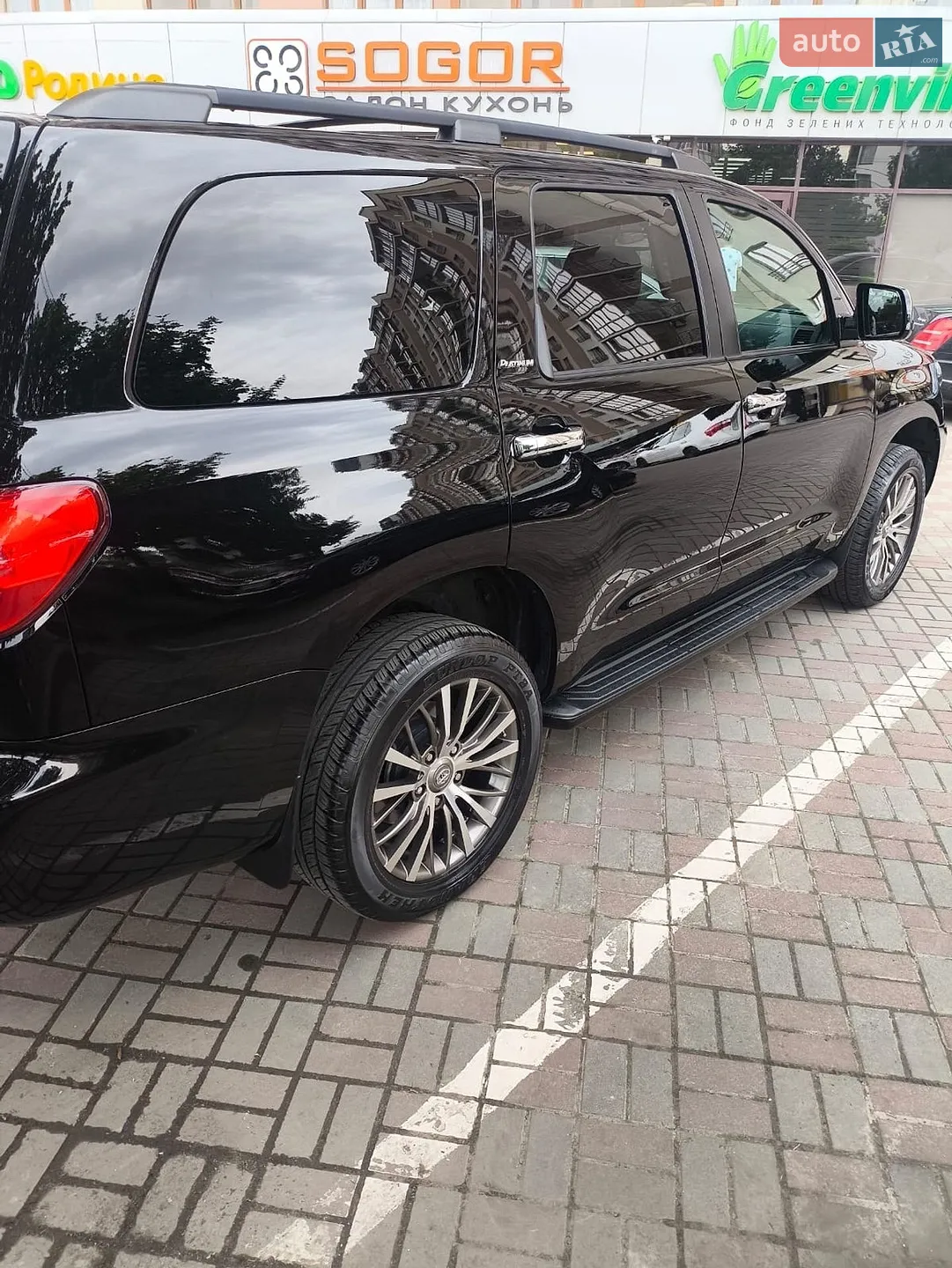 2015 Toyota Sequoia - мініатюра 9