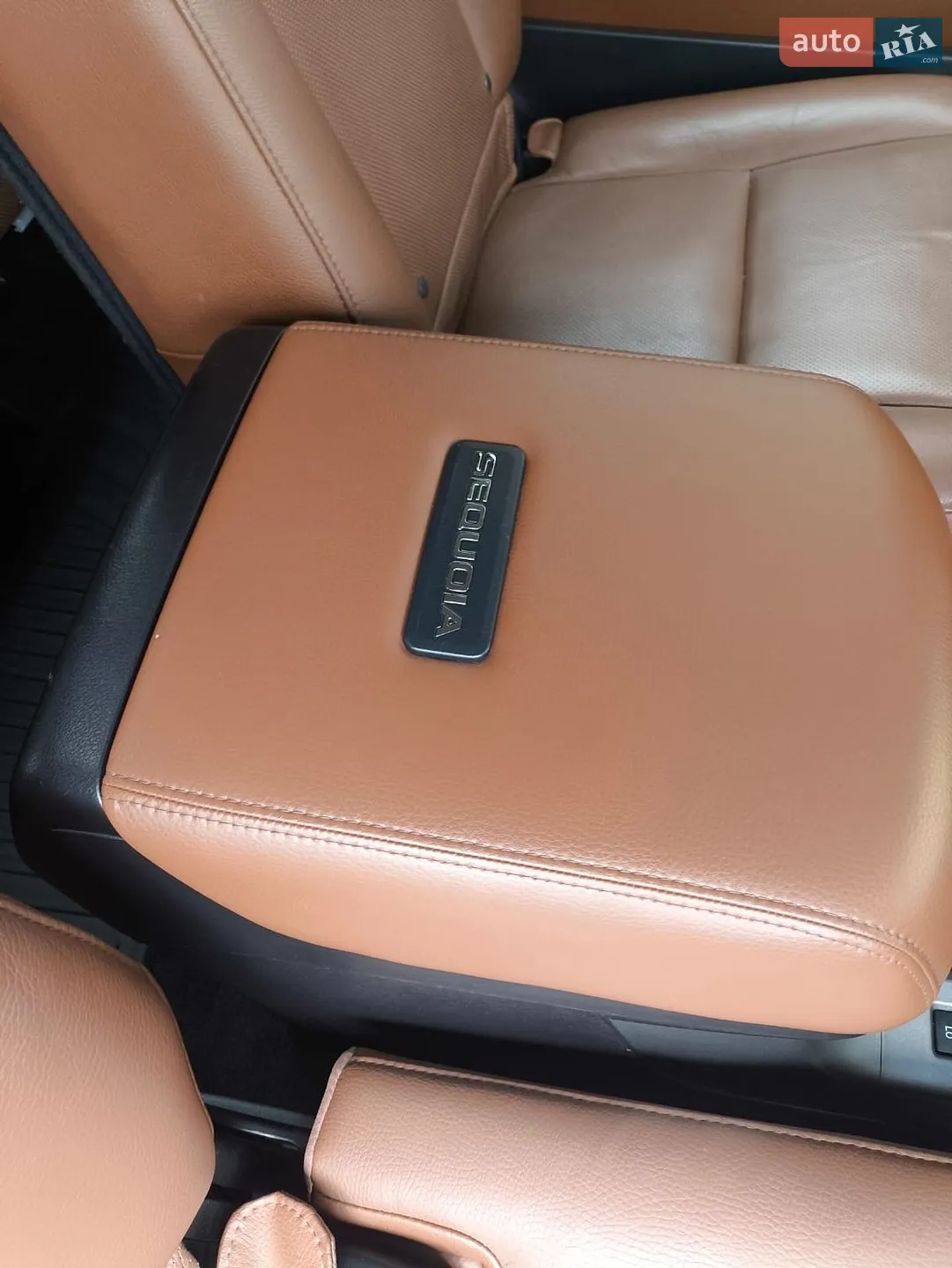 2015 Toyota Sequoia - мініатюра 17
