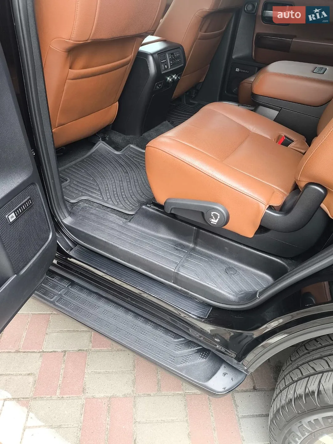 2015 Toyota Sequoia - мініатюра 50
