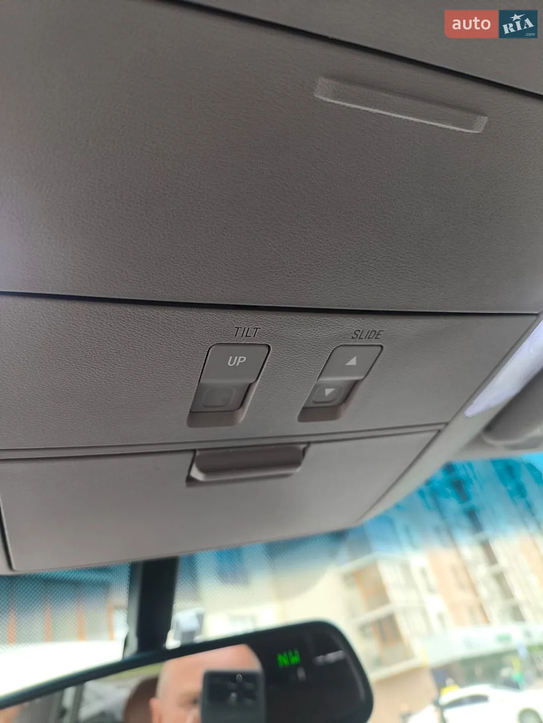 2015 Toyota Sequoia - мініатюра 76