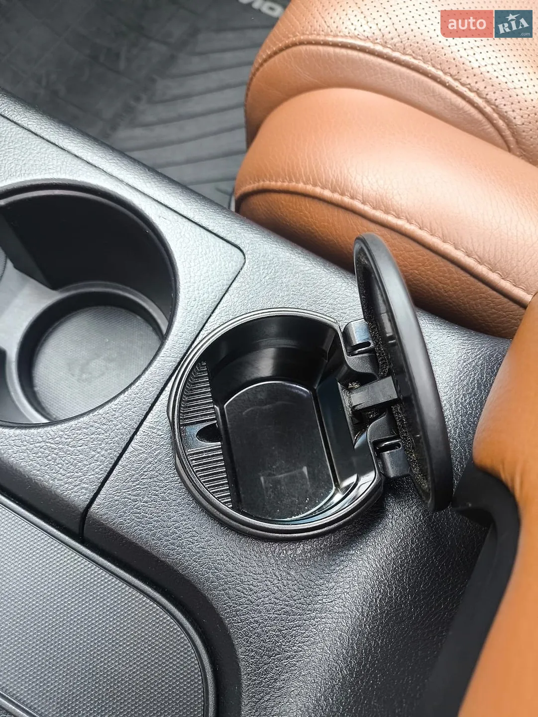 2015 Toyota Sequoia - мініатюра 81
