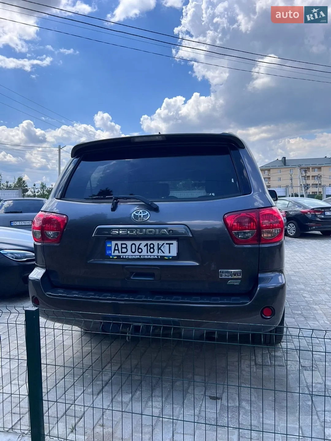 2014 Toyota Sequoia - мініатюра 4