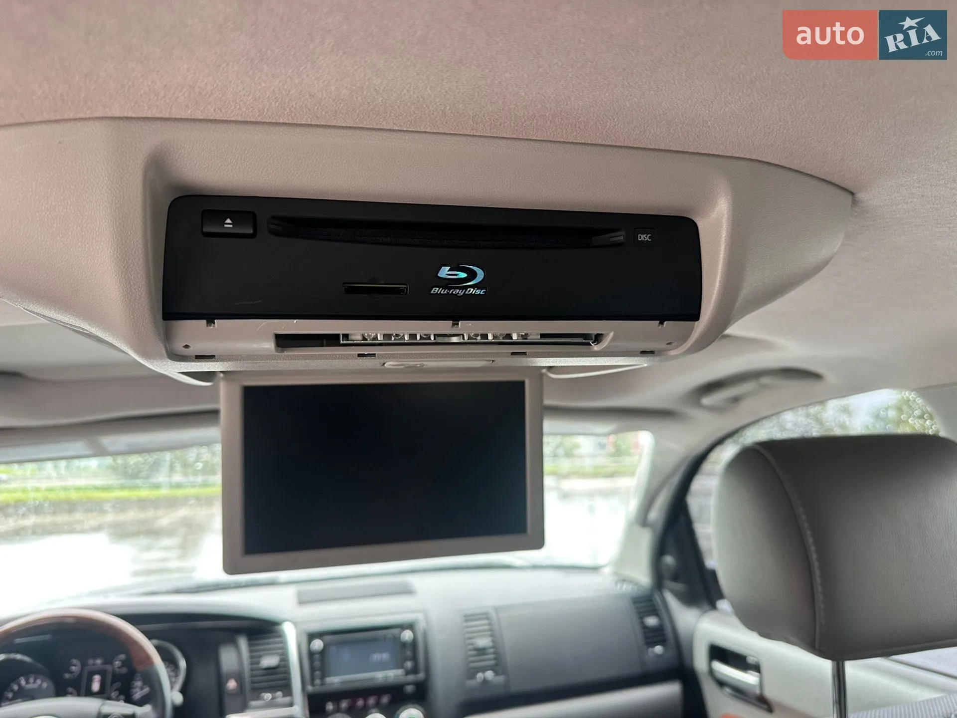 2018 Toyota Sequoia - мініатюра 17