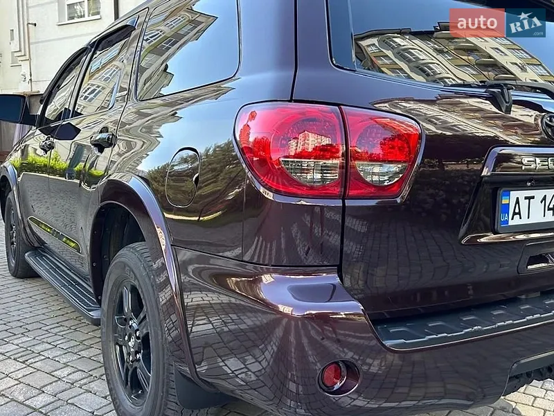 Toyota Sequoia 2012 VIN 5TDBM5G17CS001768 фото оголошення 9 з 79