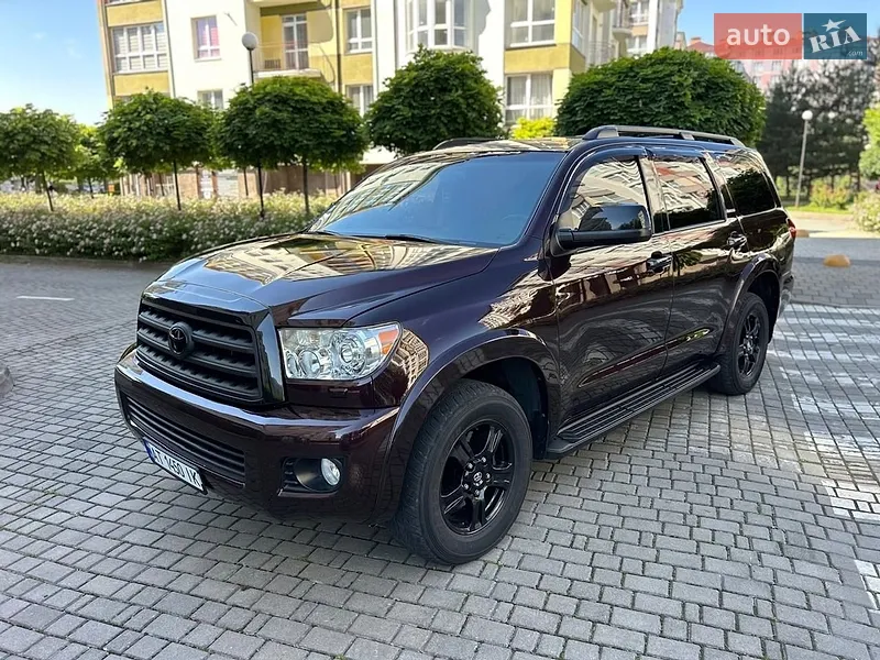 Toyota Sequoia 2012 VIN 5TDBM5G17CS001768 фото оголошення 4 з 79