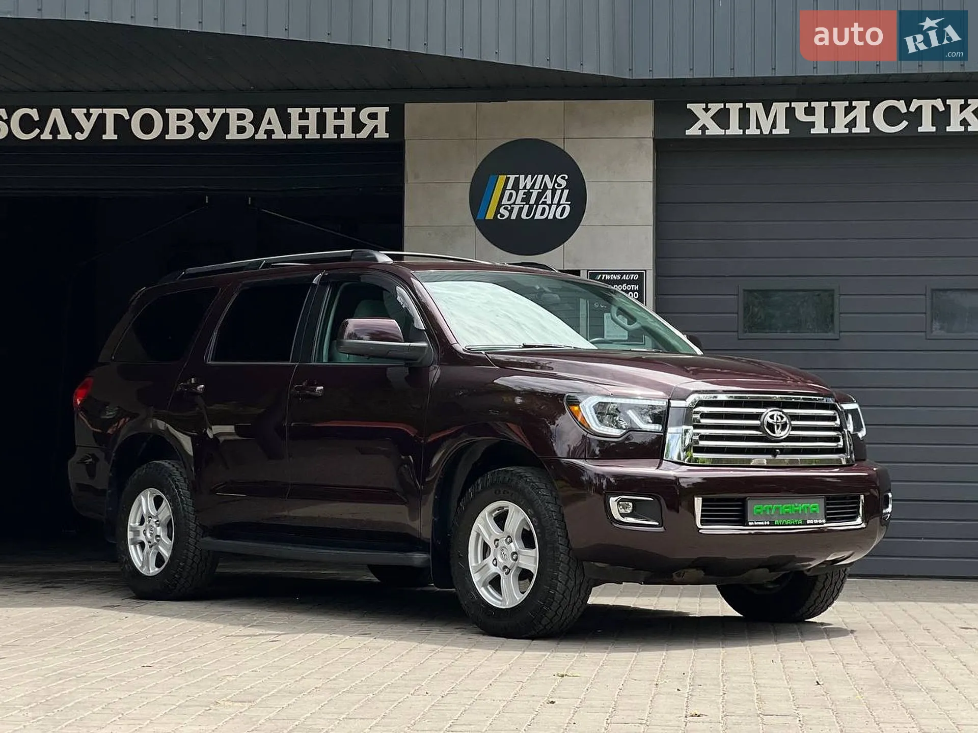 2016 Toyota Sequoia - мініатюра 10