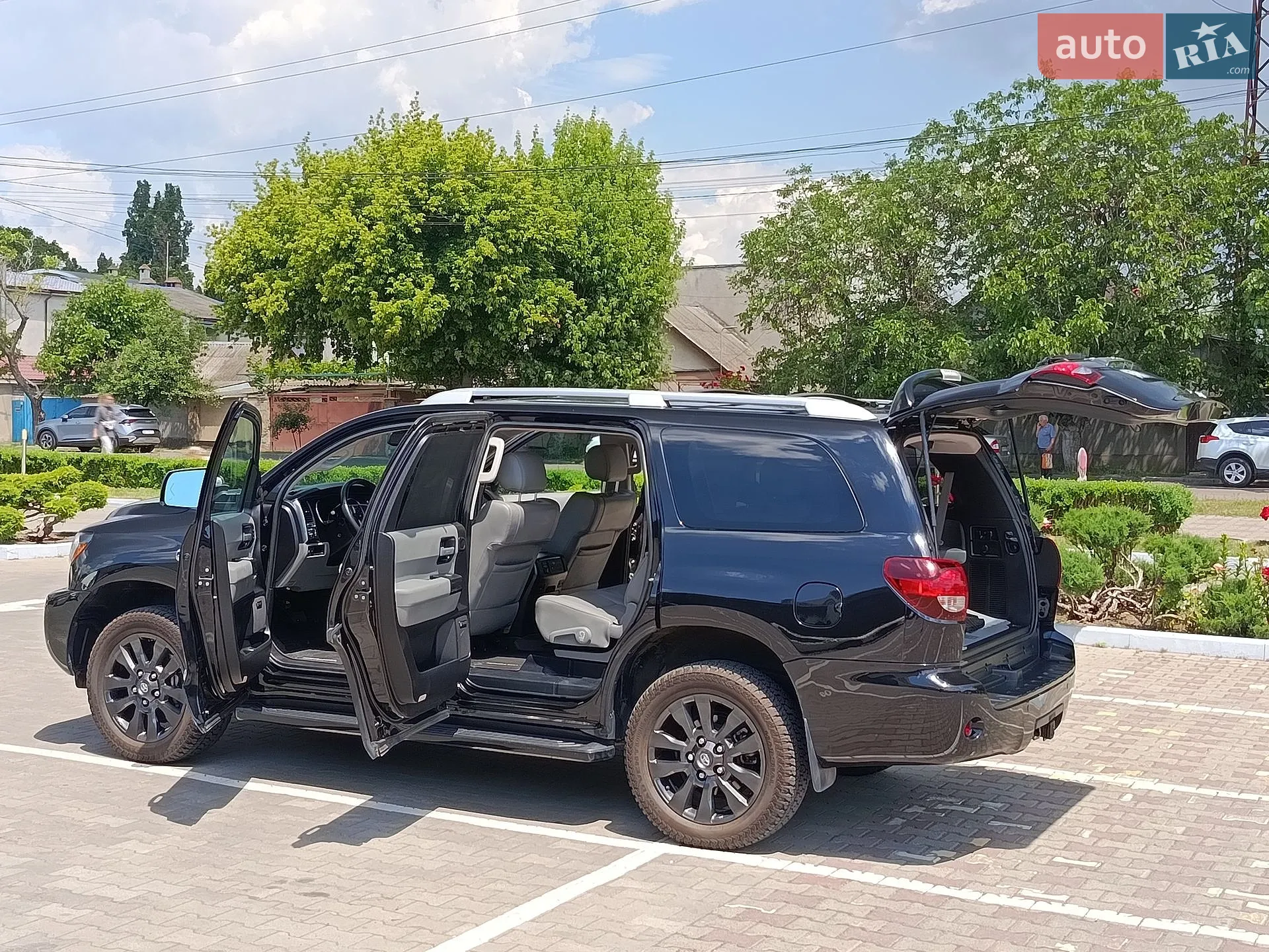 2018 Toyota Sequoia - мініатюра 28
