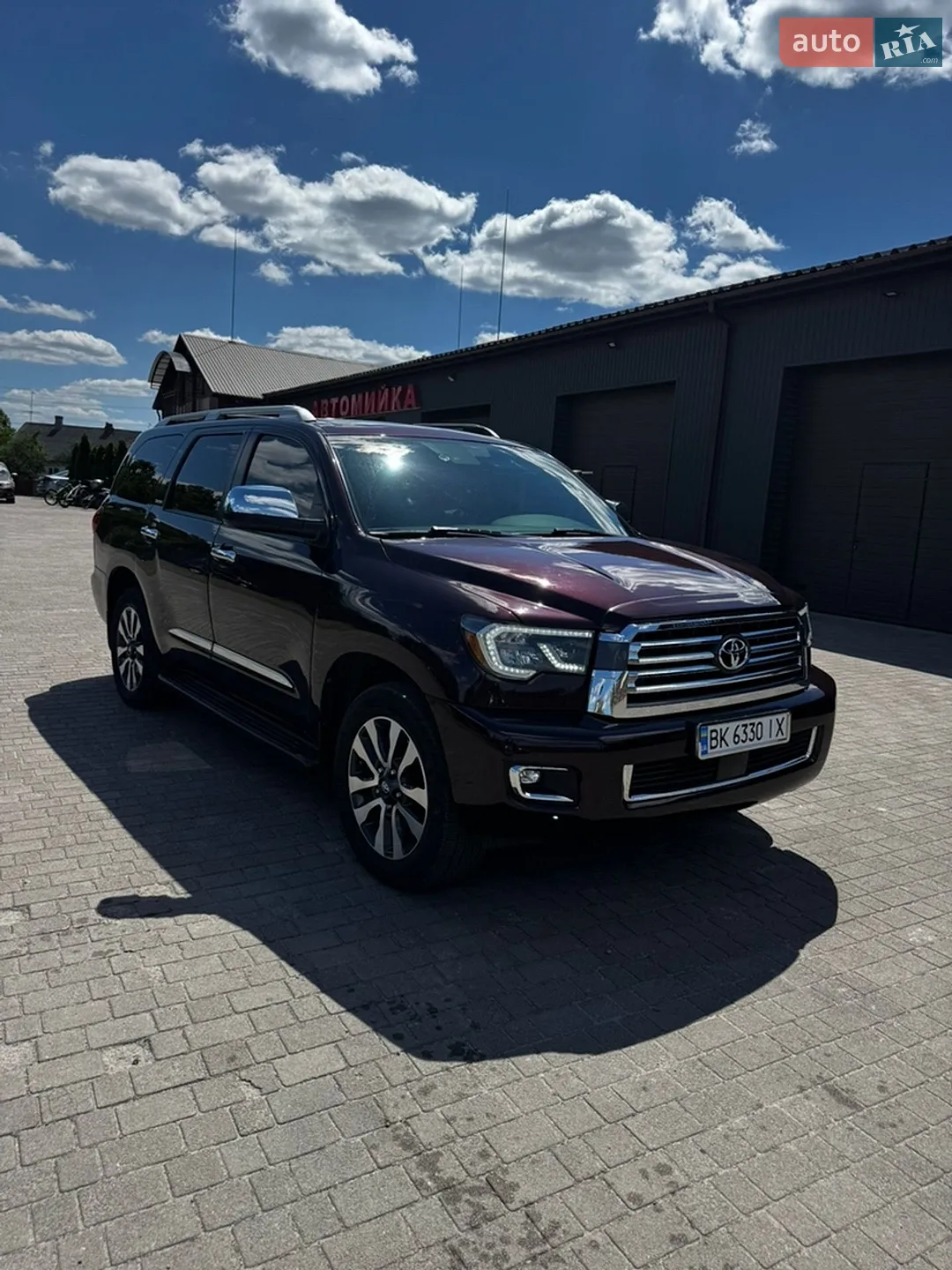2018 Toyota Sequoia - мініатюра 3