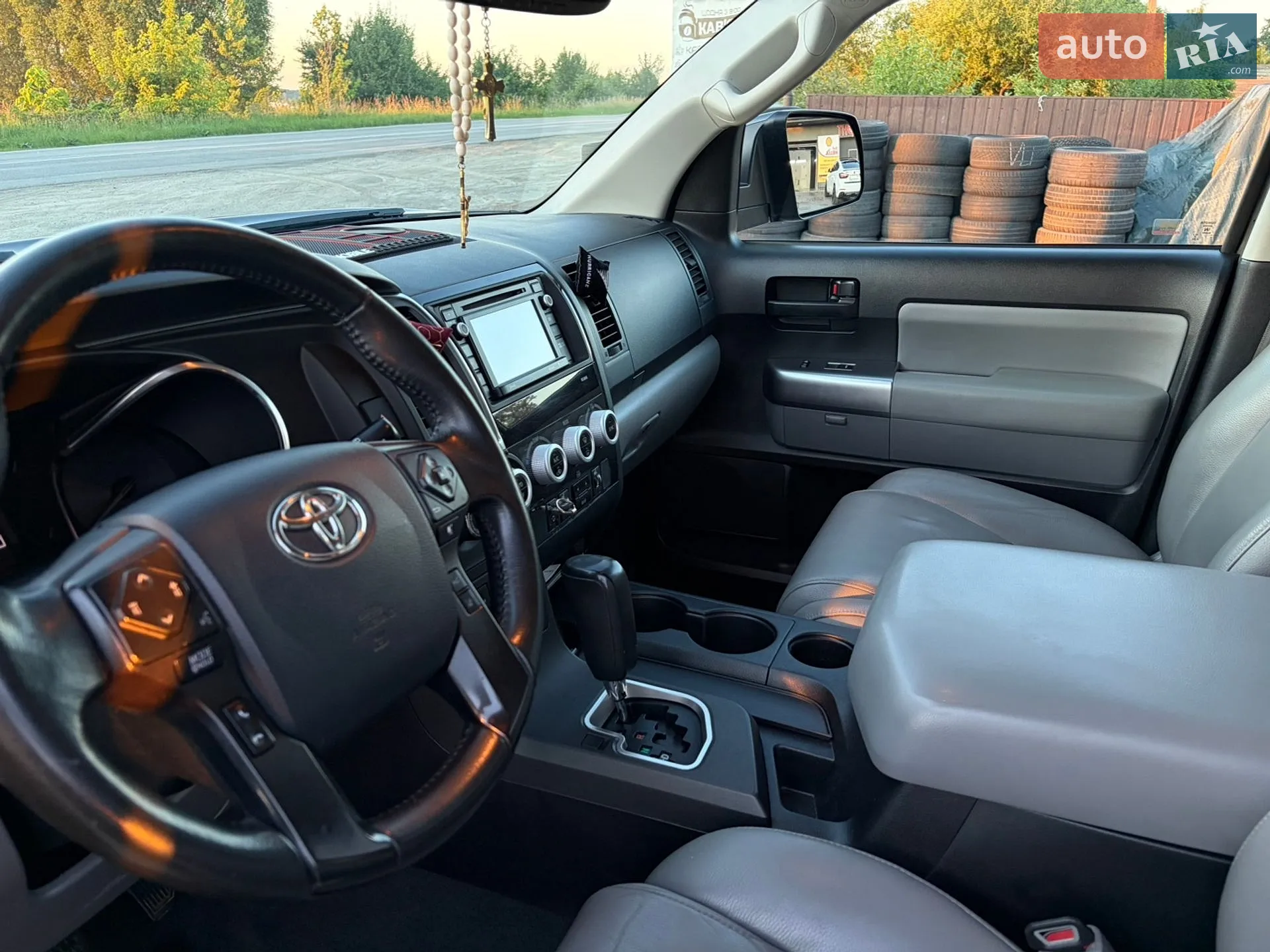 2019 Toyota Sequoia - мініатюра 44