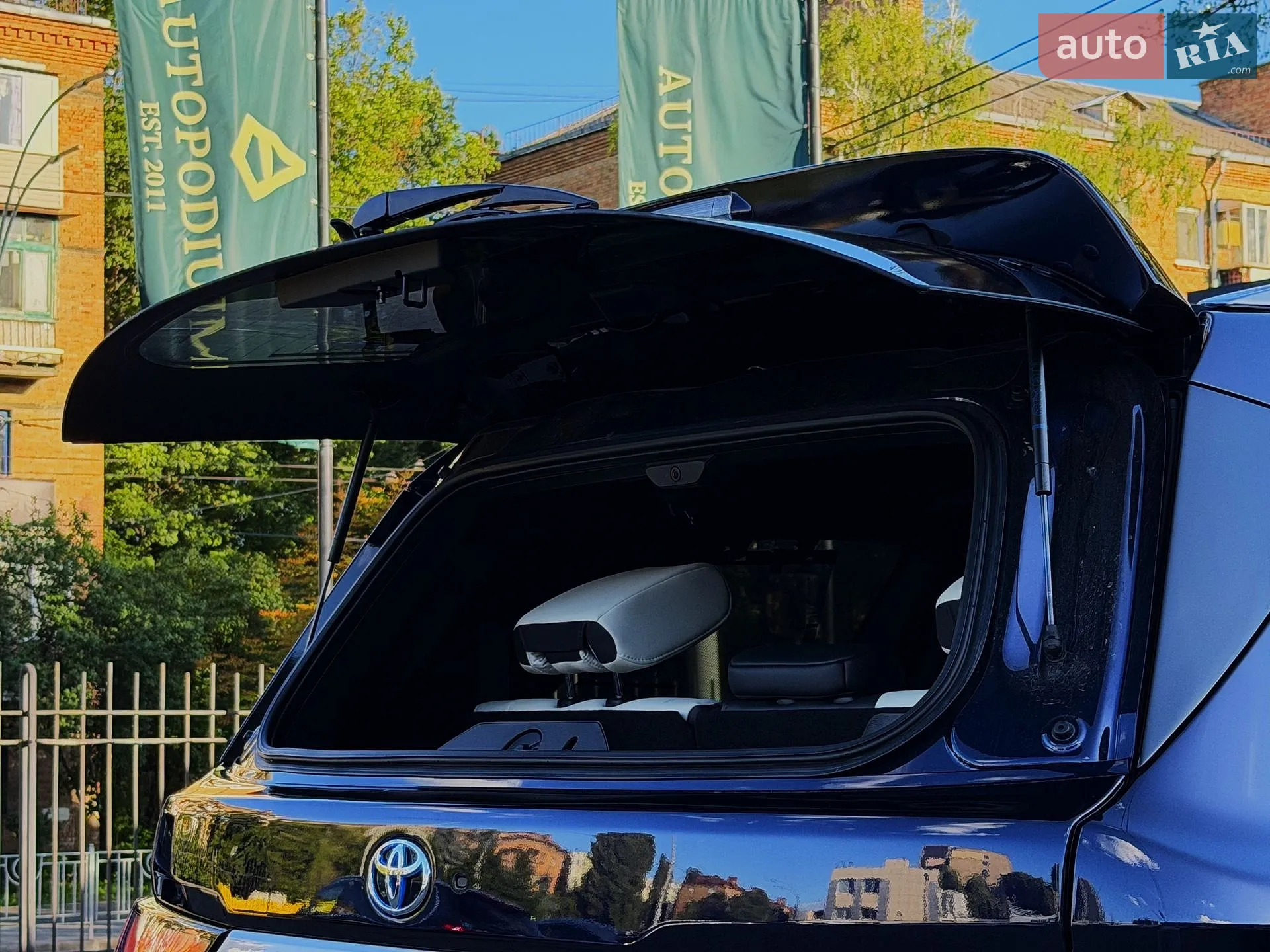 2023 Toyota Sequoia - мініатюра 30