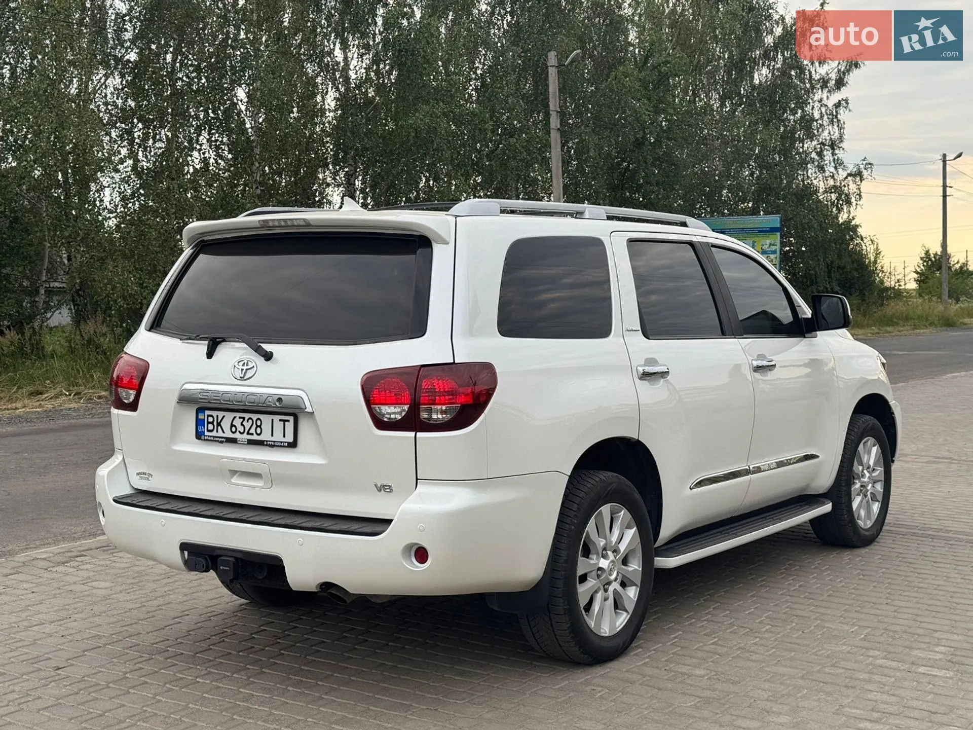 2018 Toyota Sequoia - мініатюра 3