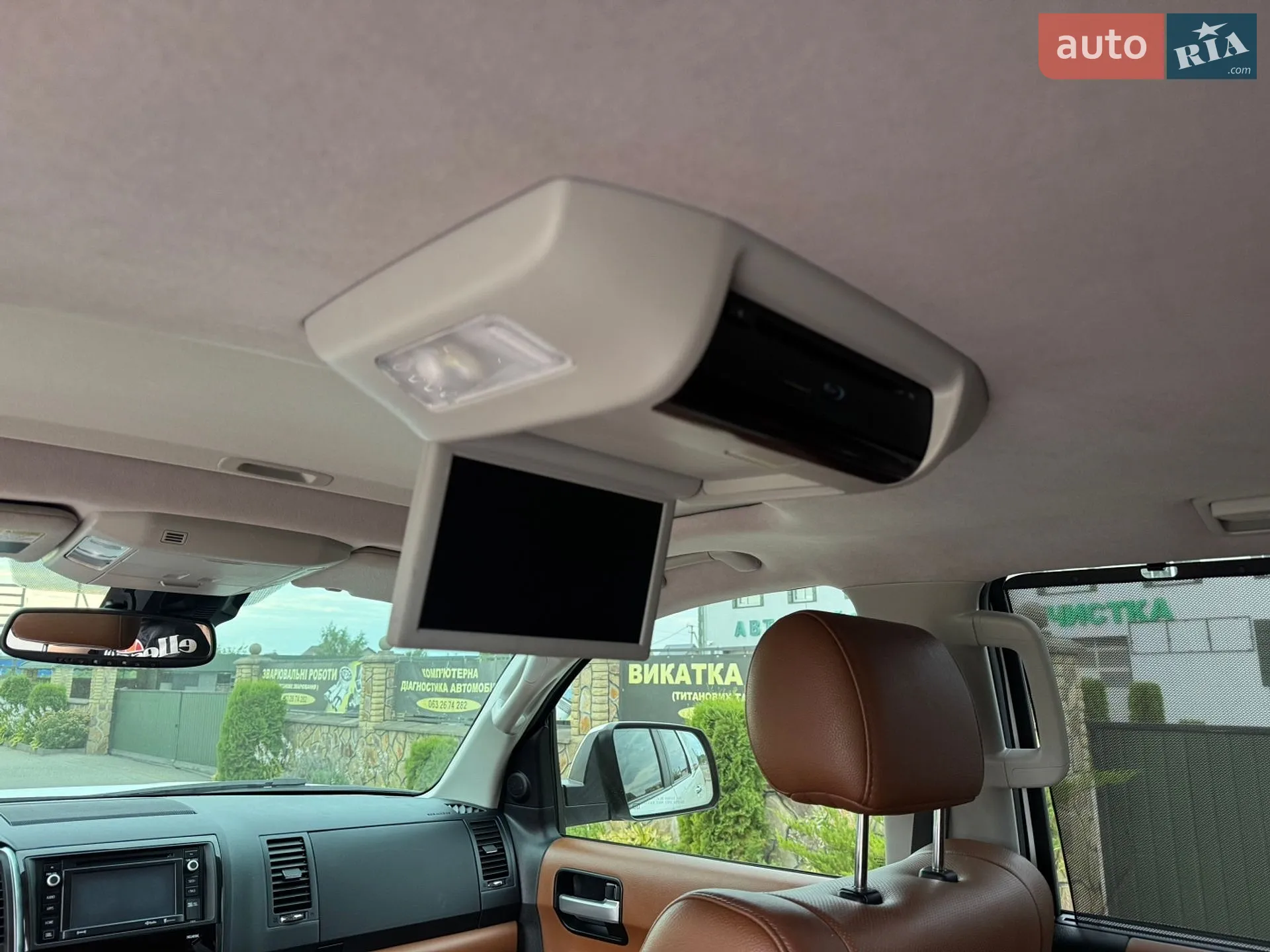 2018 Toyota Sequoia - мініатюра 12