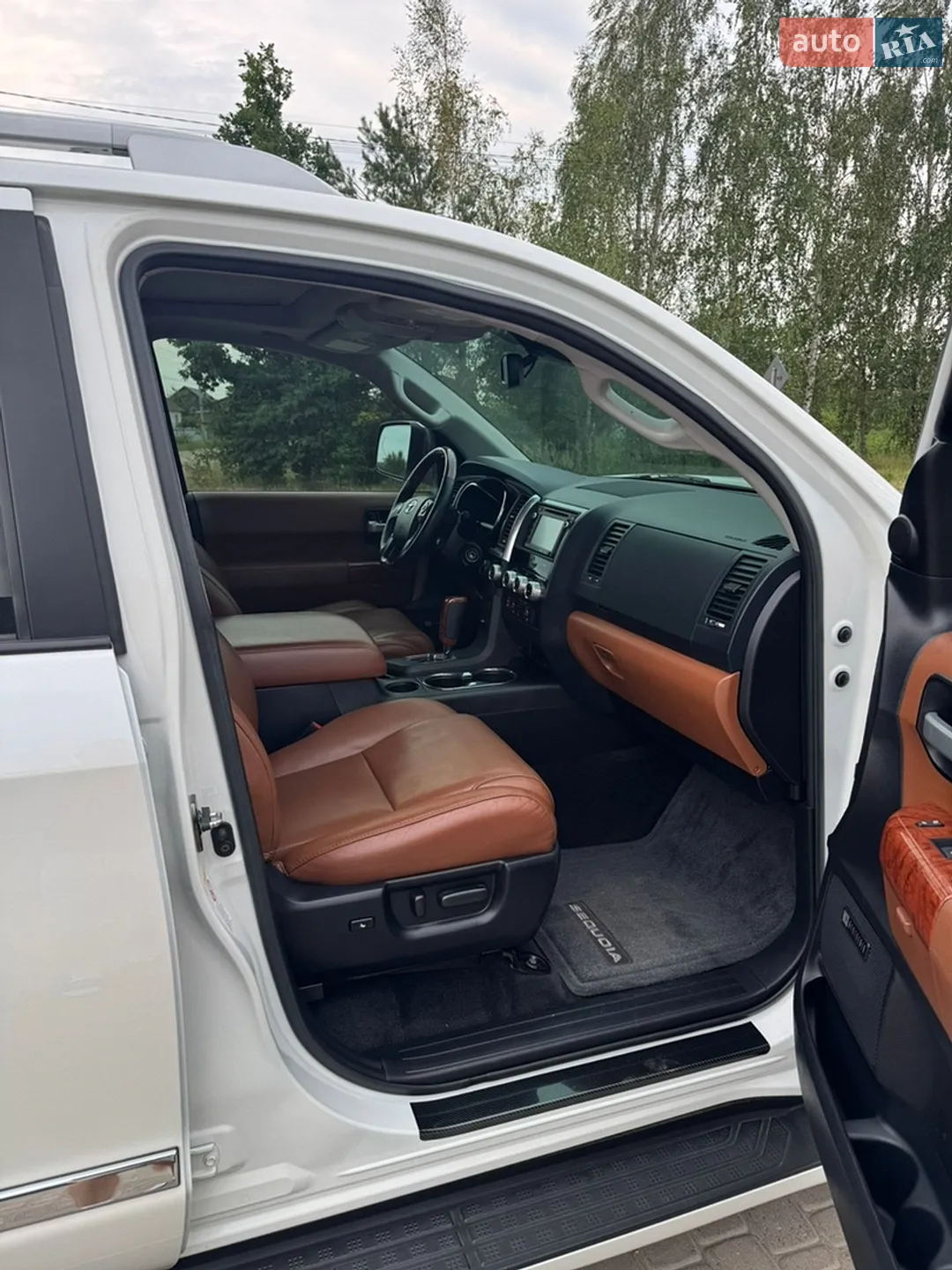 2018 Toyota Sequoia - мініатюра 19