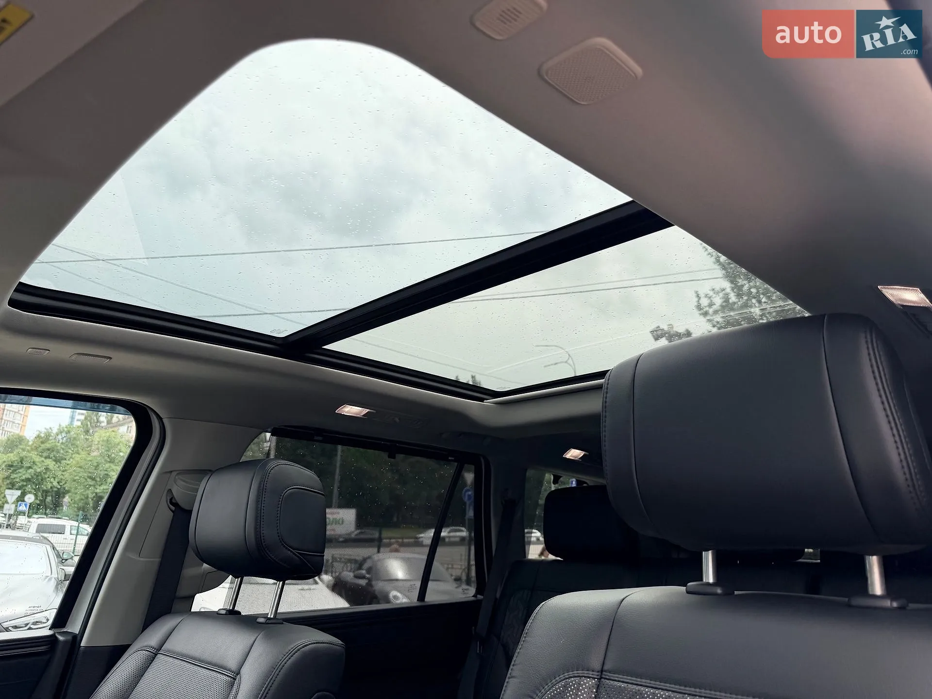 2023 Toyota Sequoia - мініатюра 19
