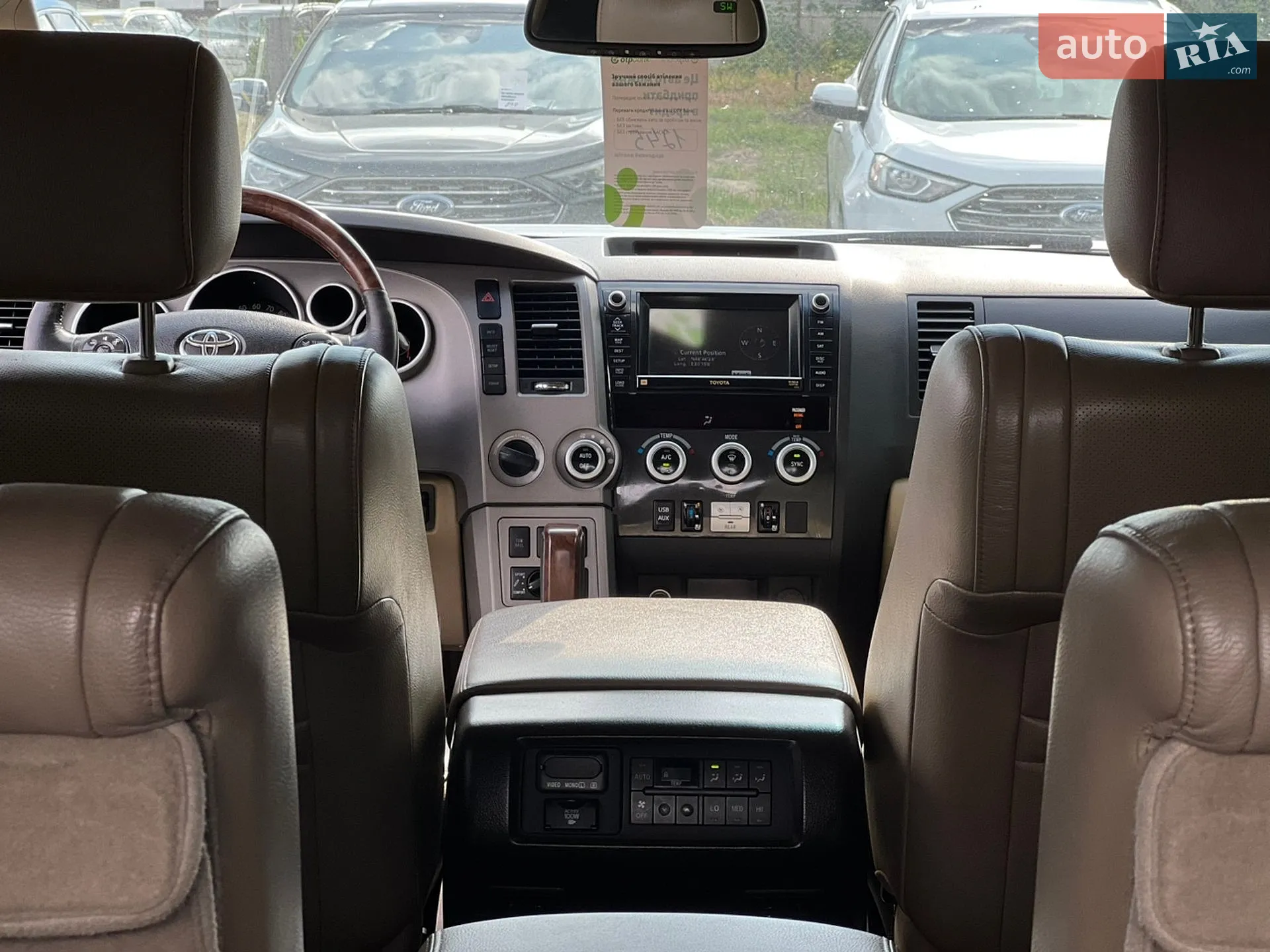 2010 Toyota Sequoia - мініатюра 22