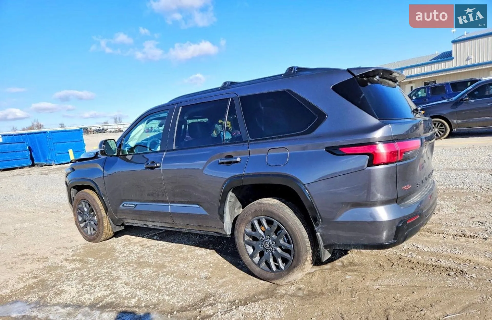 2025 Toyota Sequoia - мініатюра 3