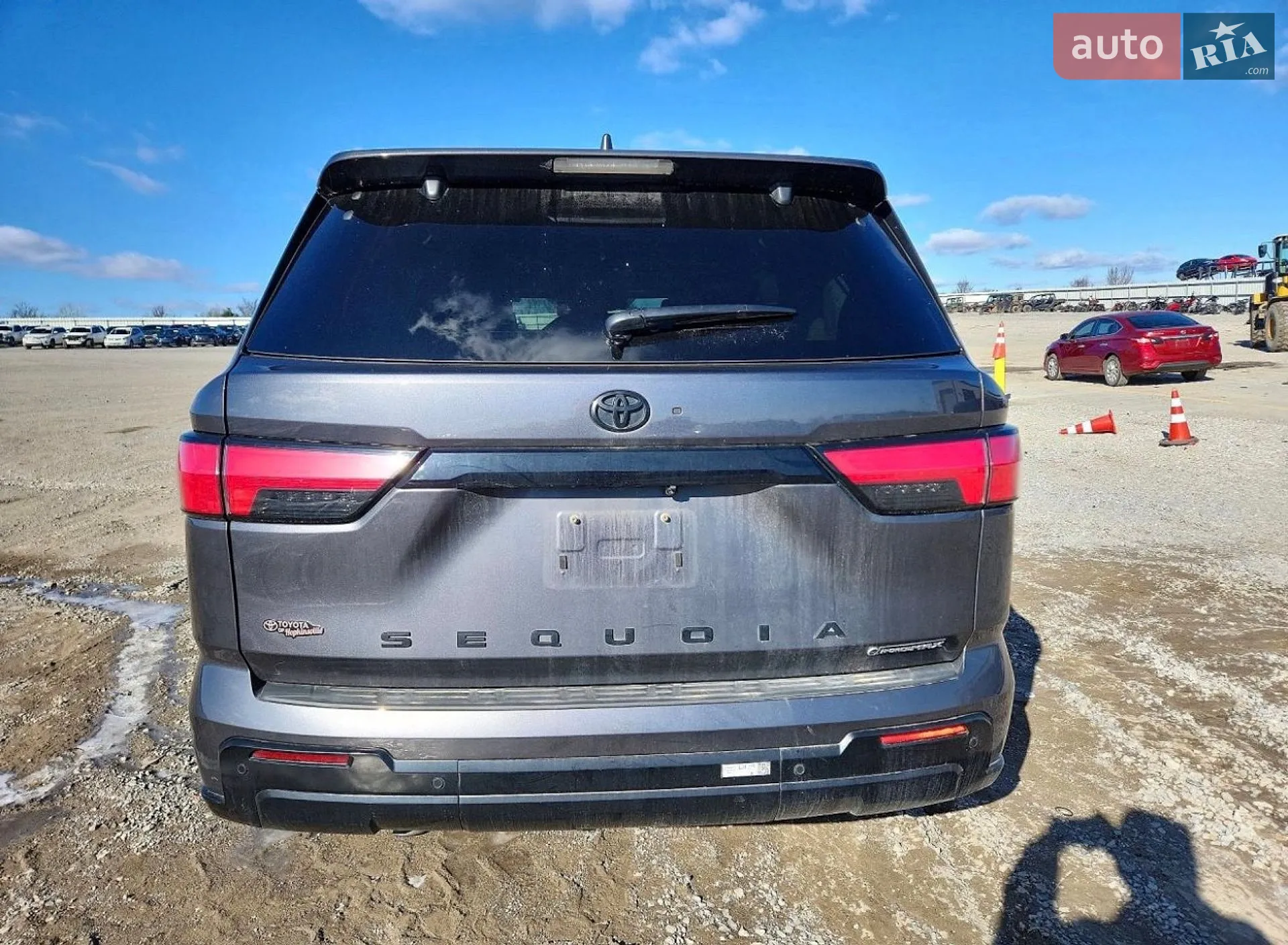 2025 Toyota Sequoia - мініатюра 5