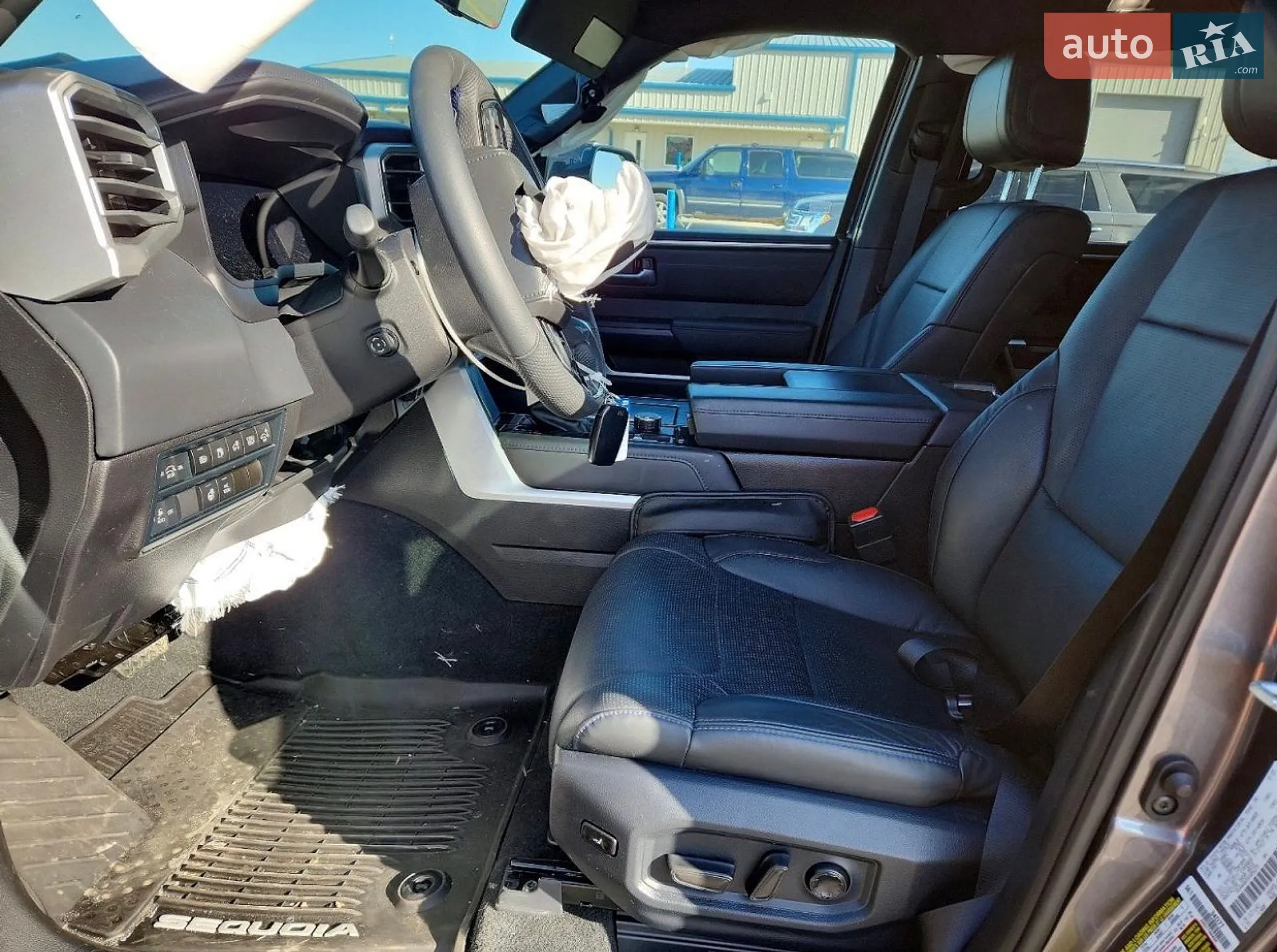 2025 Toyota Sequoia - мініатюра 7