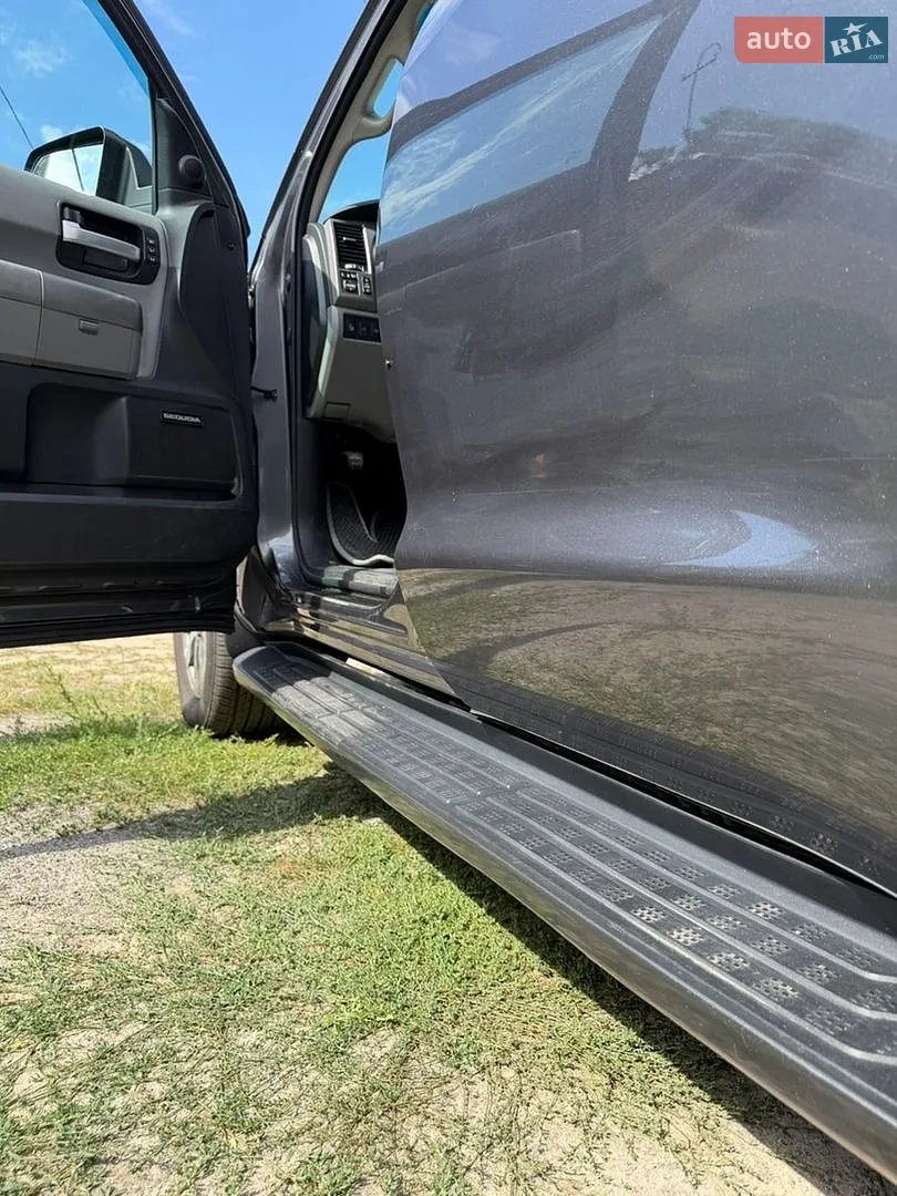 2016 Toyota Sequoia - мініатюра 11